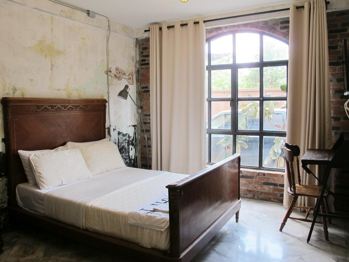 J No.14 Bed & Breakfast Bangkok Exterior photo